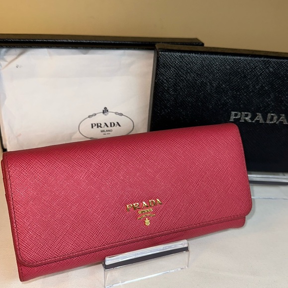 Prada Saffiano Leather Pink Snappy Long Wallet with Detachable Card Case, Box - Picture 3 of 16